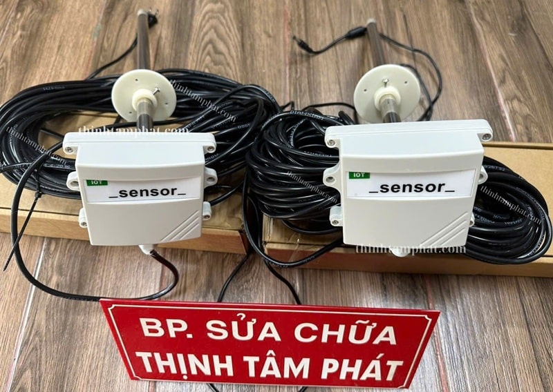 cảm biến nhiệt